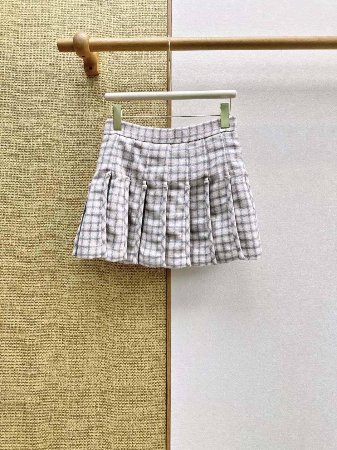 skirts and dresses